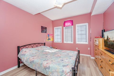 Photo 27 at 85 Ronan Crescent, Sonoma Heights, Vaughan