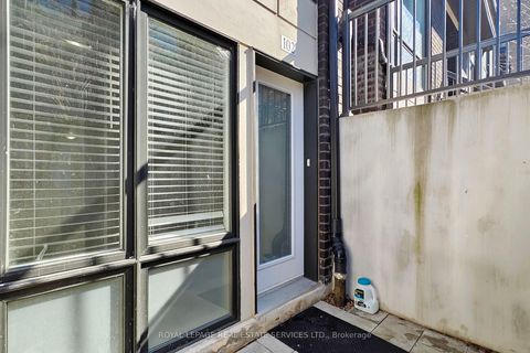 Photo 4 at 102 - 32 Fieldway Road, City Centre West, Toronto