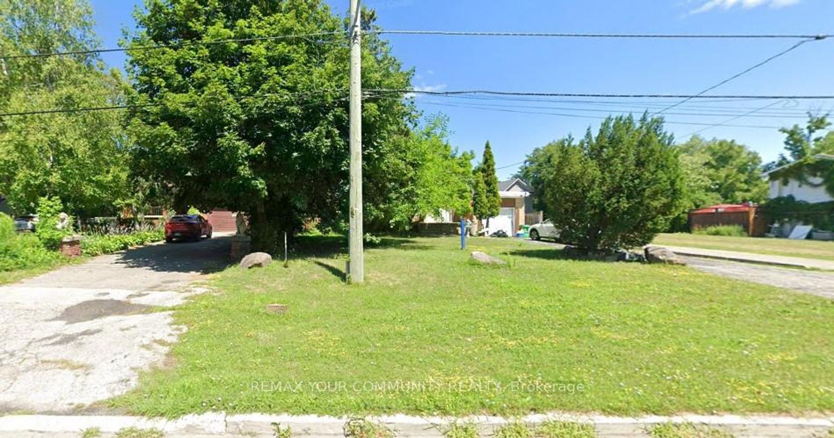 174/176 Weldrick Road W, North Richvale, Richmond Hill photo number 2