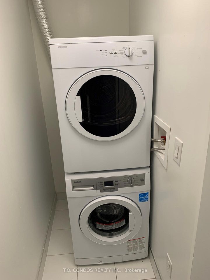 Photo 12 at 1908 - 101 Charles Street E, Yonge Corridor, Toronto