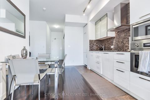 Photo 9 at 4209 - 12 York Street, Waterfront Communities C1, Toronto