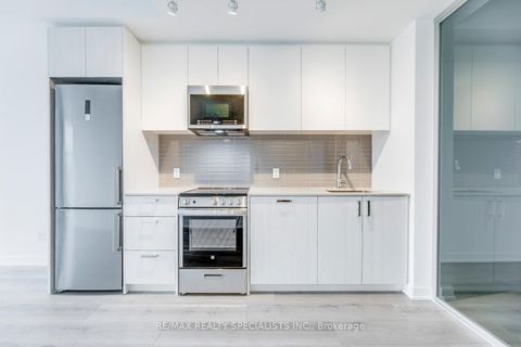Photo 14 at 419 - 1787 St. Clair Avenue, Pellam Park, Toronto