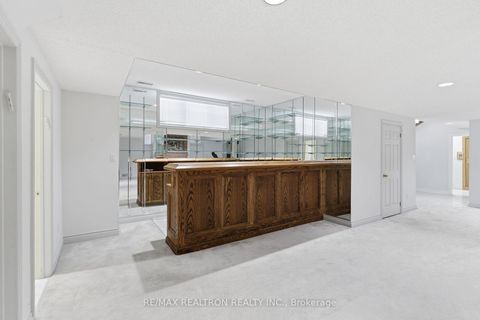 Photo 37 at 1 Sunforest Court, Newtonbrook West, Toronto