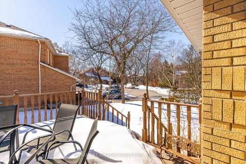 Photo 43 at 1 Sunforest Court, Newtonbrook West, Toronto