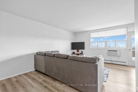 Photo 10 at 504 - 67 Richmond Street, Mill Pond, Richmond Hill