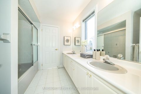 Photo 23 at 92 Springbrook Drive, Langstaff, Richmond Hill