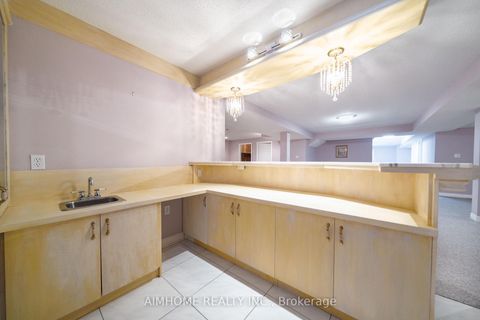 Photo 33 at 92 Springbrook Drive, Langstaff, Richmond Hill