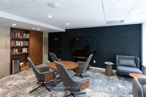 Photo 4 at 1002 - 71 Simcoe Street, Bay Street Corridor, Toronto