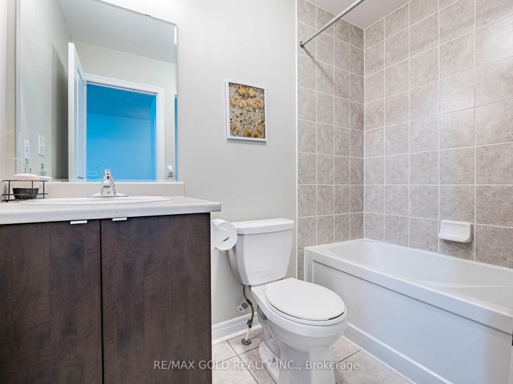 Photo 24 at 19 Sudeley Lane, Northwest Brampton, Brampton