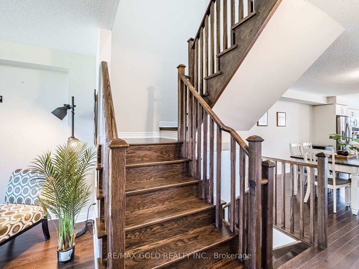 Photo 28 at 19 Sudeley Lane, Northwest Brampton, Brampton