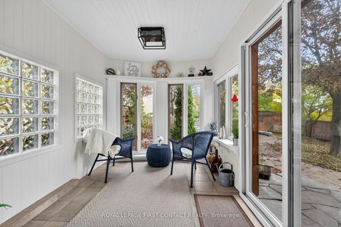 Photo 4 at 15 Rodney Street, North Shore, Barrie