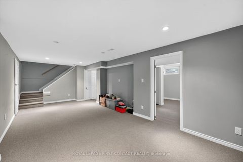 Photo 15 at 15 Rodney Street, North Shore, Barrie