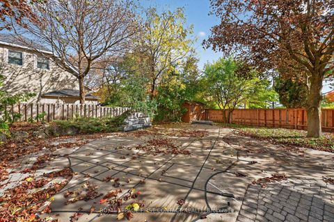 Photo 32 at 15 Rodney Street, North Shore, Barrie