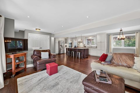 Photo 37 at 15 Rodney Street, North Shore, Barrie