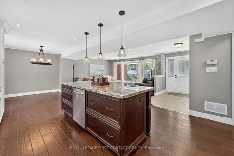 Photo 40 at 15 Rodney Street, North Shore, Barrie