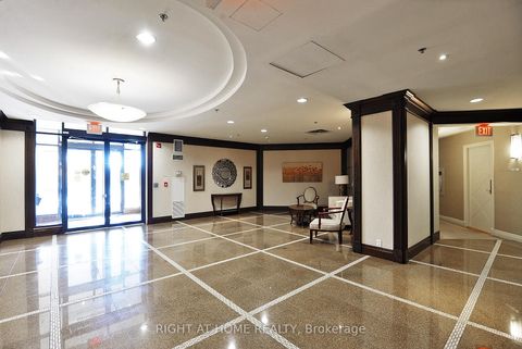 Photo 4 at 18 Harding Boulevard, Harding, Richmond Hill