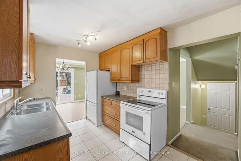 Photo 16 at 174 Braymore Boulevard, Rouge E11, Toronto