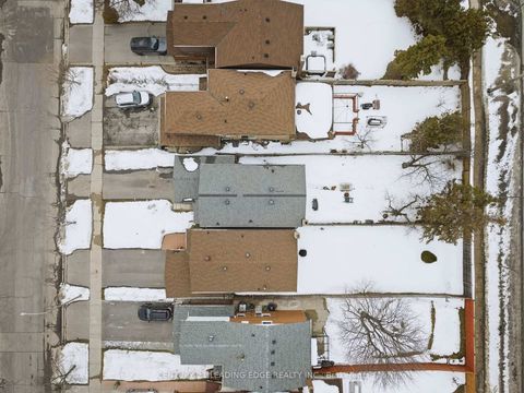 Photo 43 at 174 Braymore Boulevard, Rouge E11, Toronto