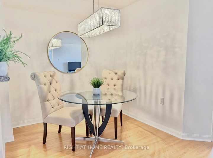 Photo 7 at 622 - 650 Lawrence Avenue W, Lawrence, Toronto