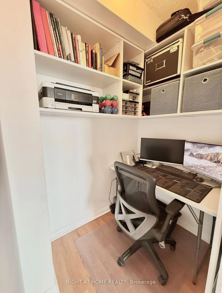 Photo 20 at 622 - 650 Lawrence Avenue W, Lawrence, Toronto