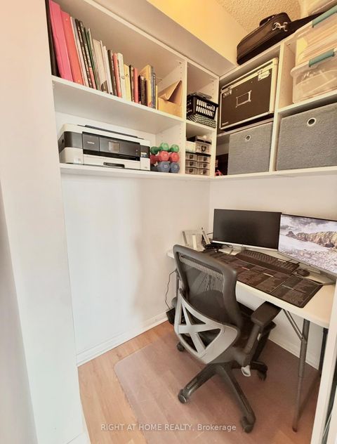 Photo 20 at 622 - 650 Lawrence Avenue W, Lawrence, Toronto