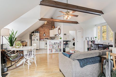 Photo 34 at 164 Sunnyside Avenue, Swansea, Toronto