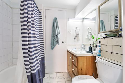 Photo 46 at 164 Sunnyside Avenue, Swansea, Toronto