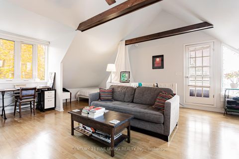 Photo 28 at 164 Sunnyside Avenue, Swansea, Toronto