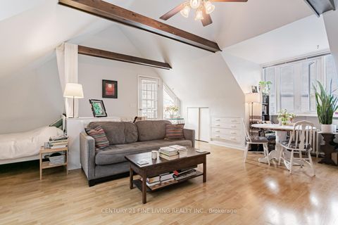 Photo 29 at 164 Sunnyside Avenue, Swansea, Toronto