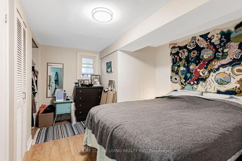 Photo 45 at 164 Sunnyside Avenue, Swansea, Toronto