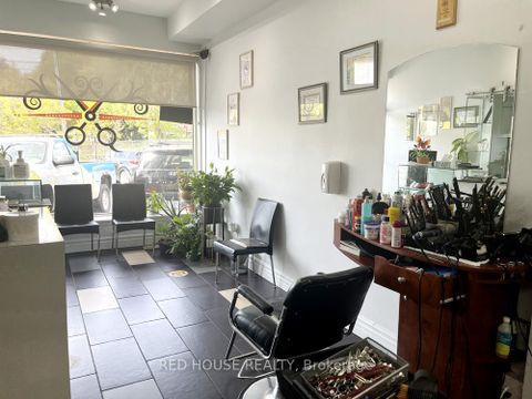 Photo 4 at 1533 O'Connor Drive, Parkview, Toronto