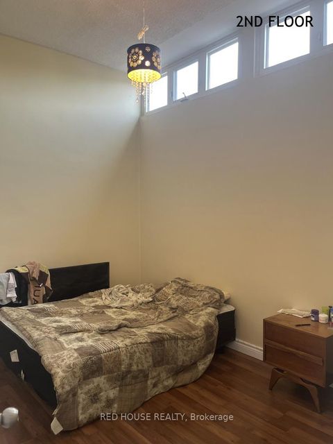 Photo 8 at 1533 O'Connor Drive, Parkview, Toronto