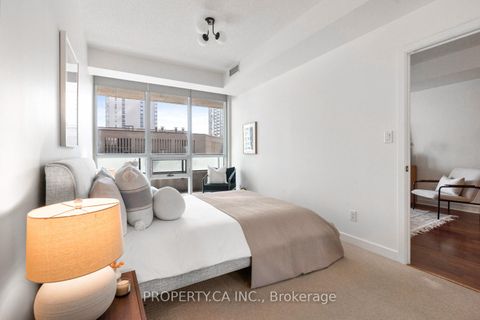 Photo 12 at 414 - 33 Bay Street, Waterfront Communities C1, Toronto