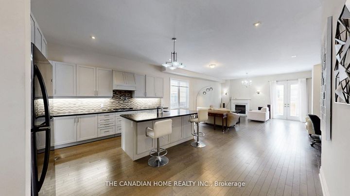 Photo 9 at 20 Settlers Field Road, Northwest Brampton, Brampton