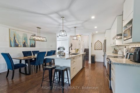 Photo 11 at 403 Chandos Court, Lakeview, Oshawa