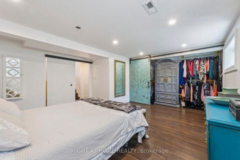 Photo 21 at 403 Chandos Court, Lakeview, Oshawa