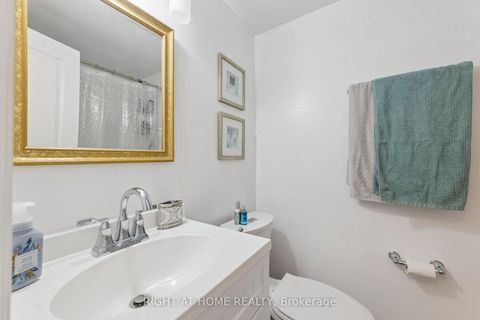 Photo 22 at 403 Chandos Court, Lakeview, Oshawa