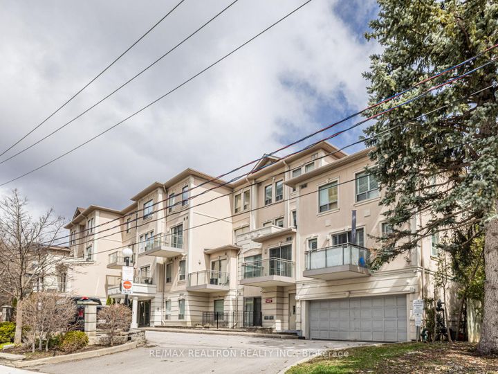 Photo 1 at 306 - 9 Greenbriar Road, Bayview Village, Toronto