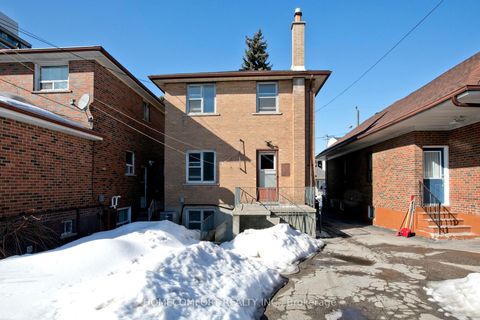 Photo 13 at 55 Lanark Avenue, Oakwood Village, Toronto