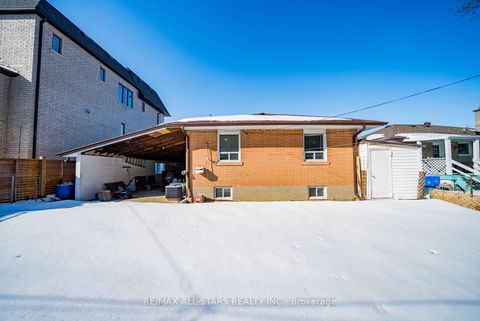 Photo 39 at 394 Osiris Drive, Crosby, Richmond Hill