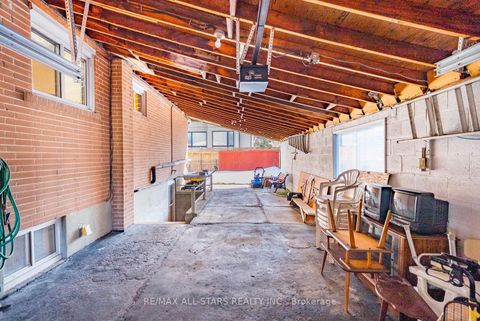 Photo 42 at 394 Osiris Drive, Crosby, Richmond Hill