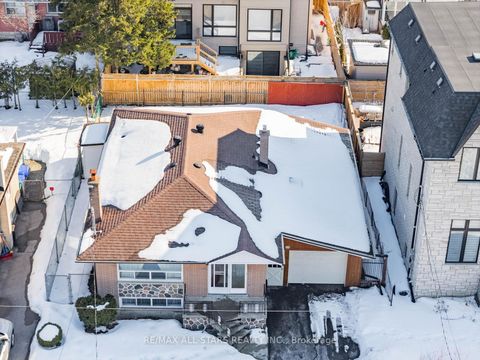 Photo 44 at 394 Osiris Drive, Crosby, Richmond Hill