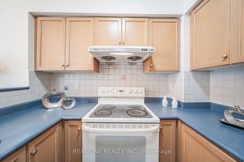 Photo 13 at 17 - 12 St Moritz Way, Unionville, Markham