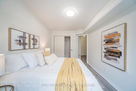 Photo 20 at 17 - 12 St Moritz Way, Unionville, Markham