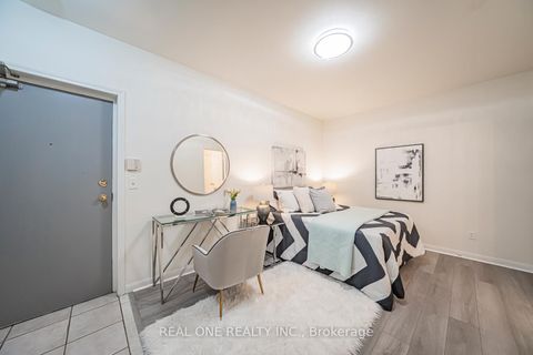 Photo 35 at 17 - 12 St Moritz Way, Unionville, Markham