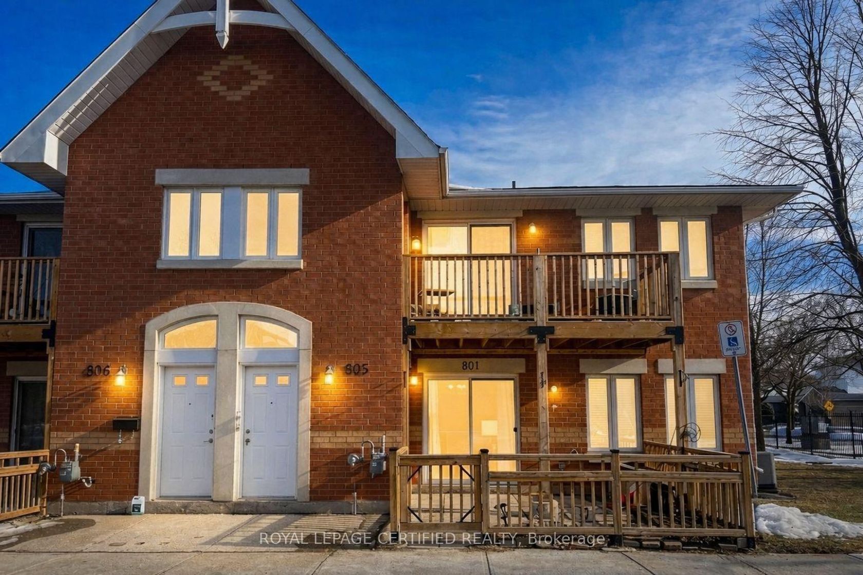 801 - 4140 Foxwood Drive, Tansley, Burlington by Loree Meneguzzi Real Estate 801 - 4140 Foxwood Drive, Tansley, Burlington