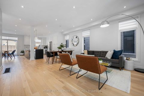 Photo 5 at 1330 Gull Crossing, Bay Ridges, Pickering