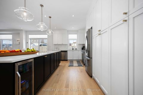 Photo 11 at 1330 Gull Crossing, Bay Ridges, Pickering