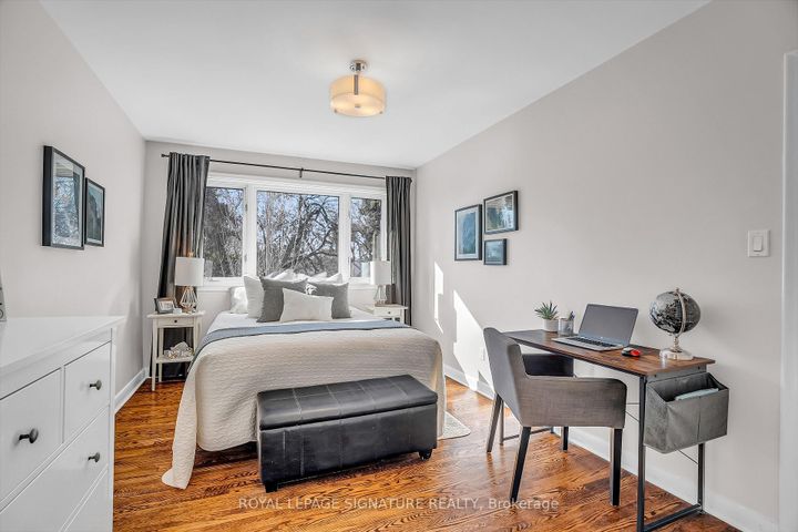 Photo 22 at 142 Three Valleys Drive, Donalda, Toronto