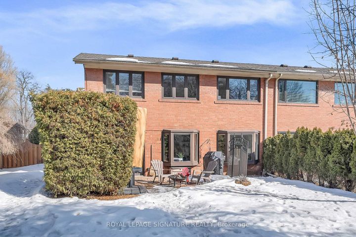 Photo 44 at 142 Three Valleys Drive, Donalda, Toronto